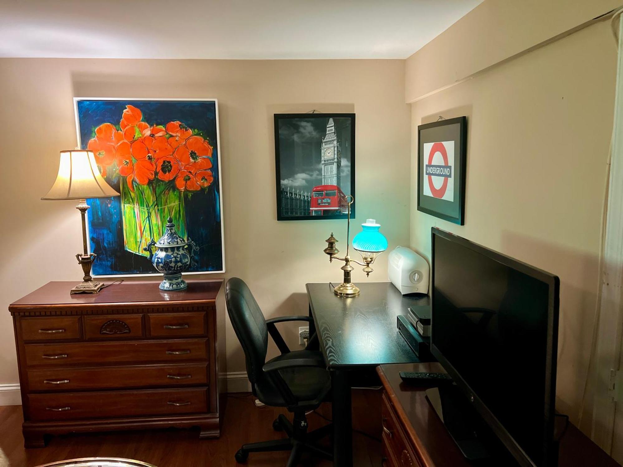 Charming 1-Bedroom Basement Close To Dc Pets Allowed อาร์ลิงตัน ภายนอก รูปภาพ